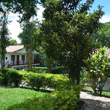 Hotel Pousada Lakshmi Vale do Capao Esterno foto